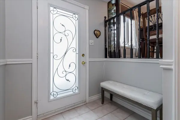 36 Ridgeway AVE, Barrie, ON L4N 5L2