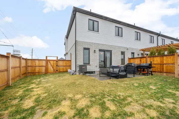 231 Bowman DR, Middlesex Centre, ON N0M 2A0