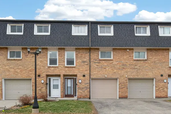 23 Rosedale CT, Hamilton, ON L8B 4G1