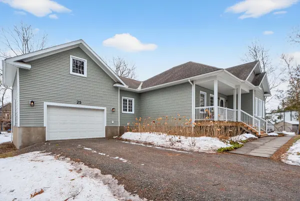 25 George ST E, Westport, ON K0G 1X0