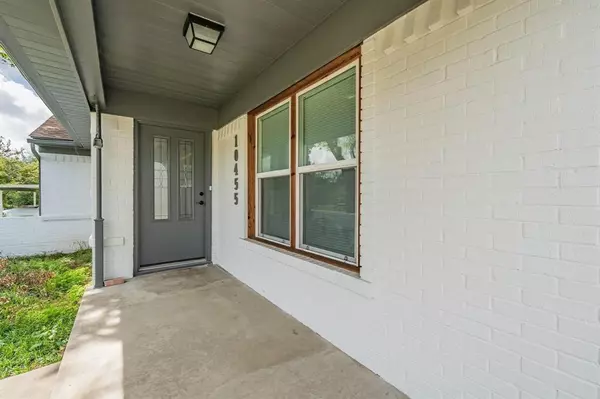 Dallas, TX 75229,10455 Allegheny Drive