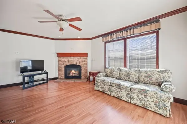 471 Kenbury Rd, Branchburg Twp., NJ 08876