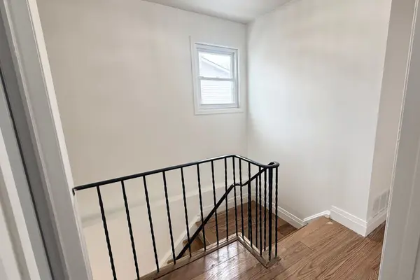 103 Guthrie CRES, Whitby, ON L1P 1A6