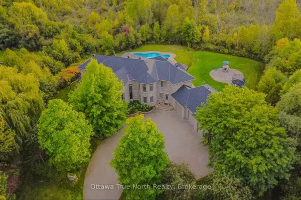 5884 Earlscourt CRES, Manotick - Kars - Rideau Twp And Area, ON K4M 1K2