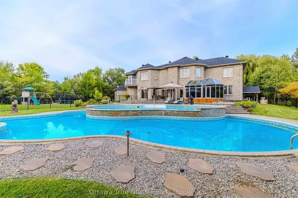 5884 Earlscourt CRES, Manotick - Kars - Rideau Twp And Area, ON K4M 1K2