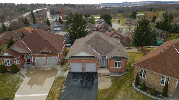 10 Green Gable PL, Woodstock, ON N4T 1W6