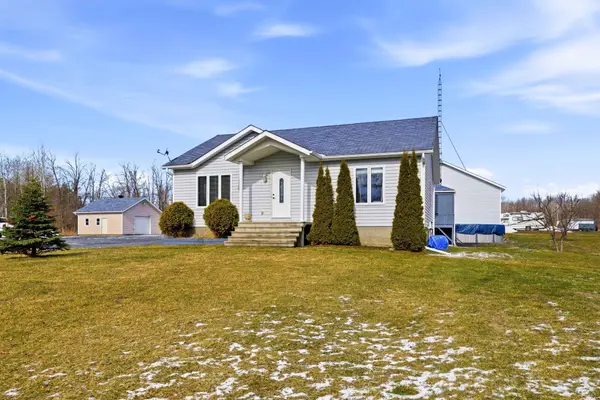 16695 Atchison RD, South Stormont, ON K0C 1P0