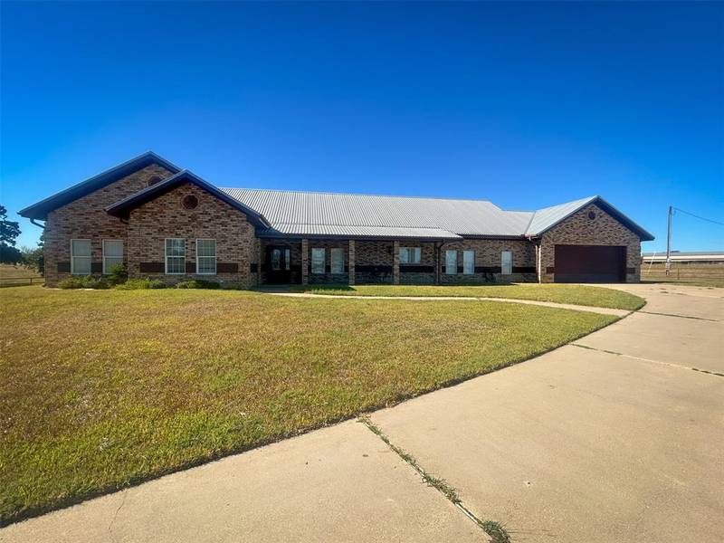 2776 S Highway 77 Highway, Cameron, TX 76520