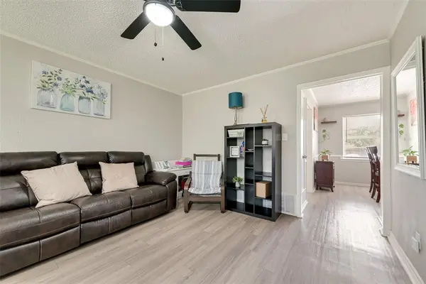 2842 Anchor Drive, Mesquite, TX 75150