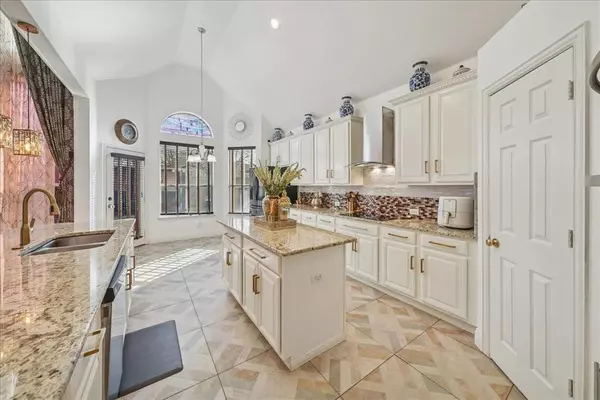 Grand Prairie, TX 75052,547 Breton Drive