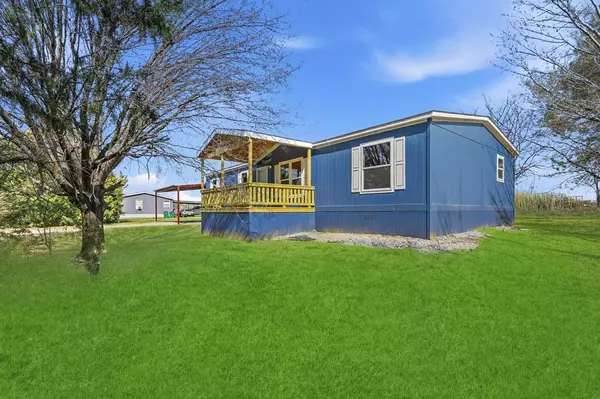 Aurora, TX 76078,206 Rhett Court