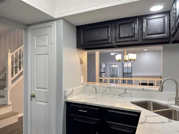 3635 Garden Brook Drive #5200, Farmers Branch, TX 75234