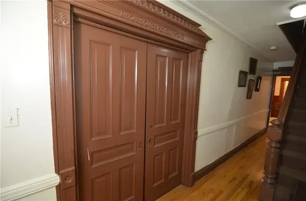 819 Union ST, Brooklyn, NY 11215