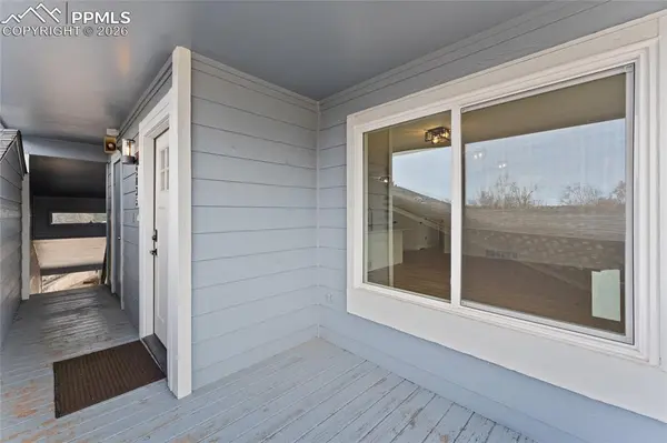 2835 Hearthwood LN, Colorado Springs, CO 80917