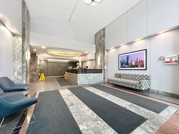 109 Front ST E #626, Toronto C08, ON M5A 4P7