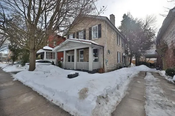12 Suffolk ST W #B-UPPER, Guelph, ON N1H 2H8