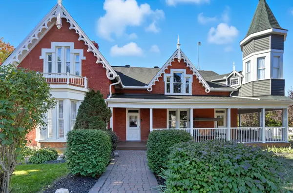 8 John ST, Champlain, ON K0B 1K0