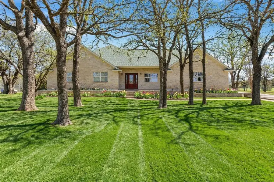 1118 County Road 325, Glen Rose, TX 76043