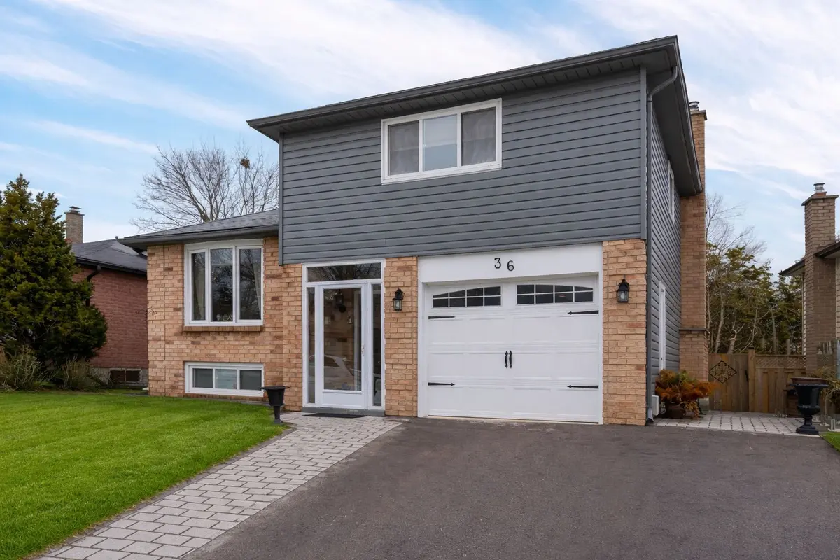 36 Ridgeway AVE, Barrie, ON L4N 5L2