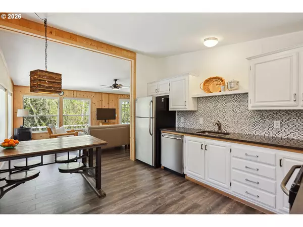 Carson, WA 98610,51 FOSTER RD