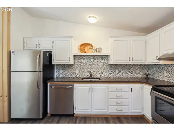 51 FOSTER RD, Carson, WA 98610