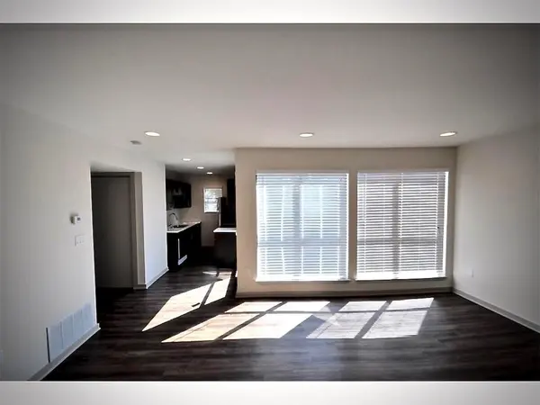 2806 Reagan Street #209, Dallas, TX 75219