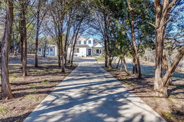 4920 Shining Star Trail, Rio Vista, TX 76093