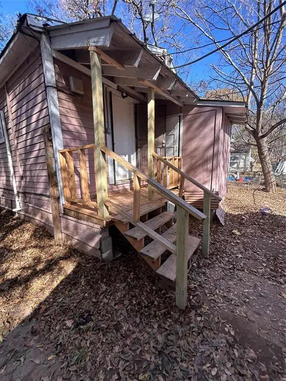 2233 Queens Highway, Shreveport, LA 71103