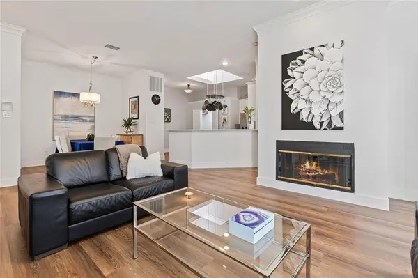 8718 Falls Road, Irving, TX 75063