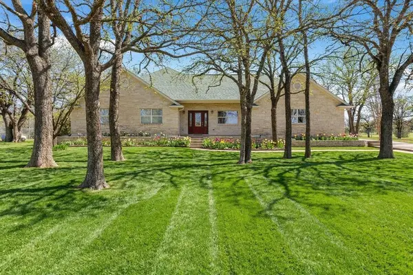1118 County Road 325, Glen Rose, TX 76043