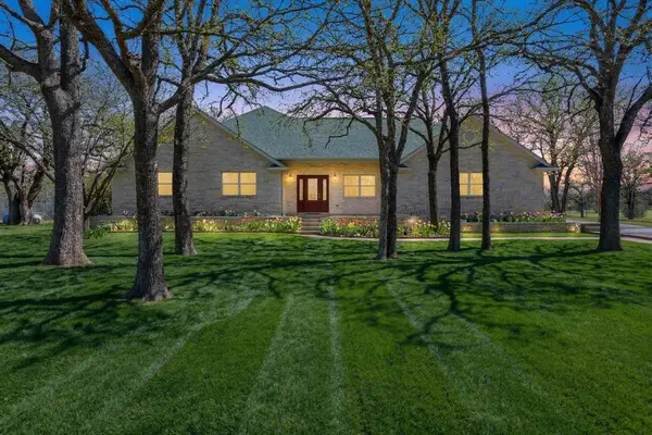 1118 County Road 325, Glen Rose, TX 76043