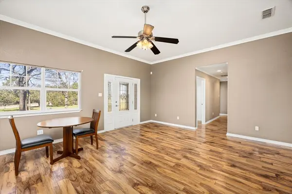 1118 County Road 325, Glen Rose, TX 76043