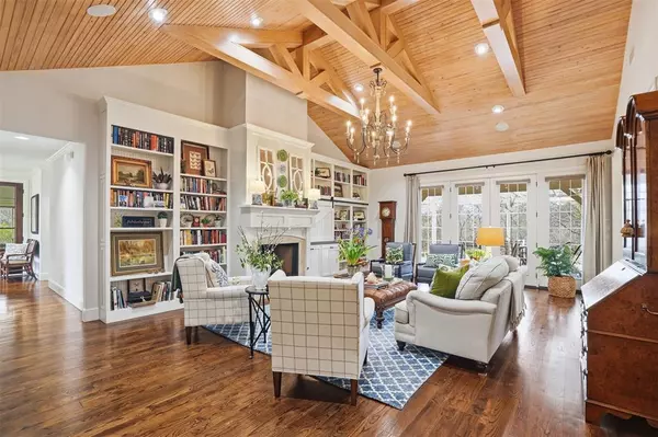 2151 Lipan Highway, Granbury, TX 76048