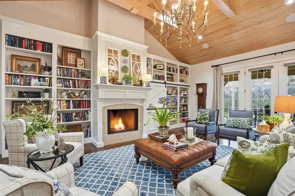 2151 Lipan Highway, Granbury, TX 76048