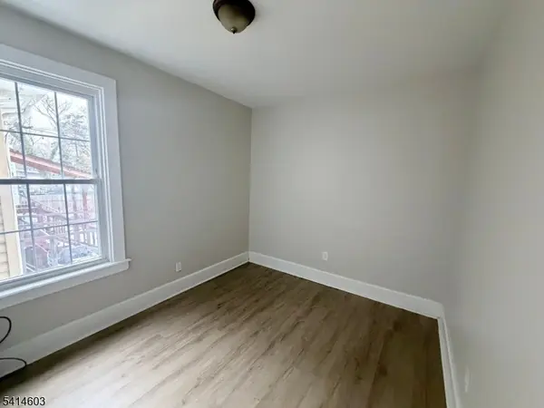 106 N 16Th St #1, East Orange City, NJ 07017