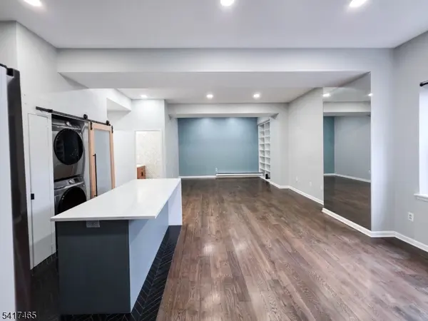 111 Mulberry St #6D, Newark City, NJ 07102