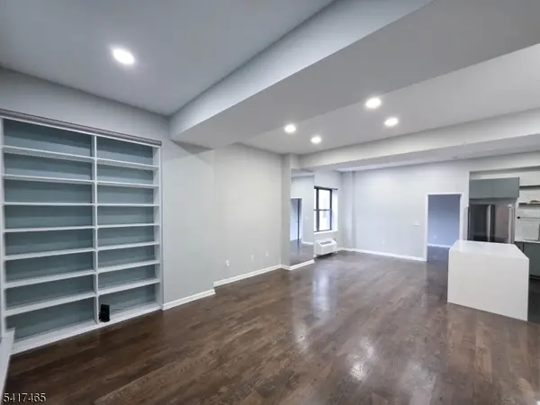 111 Mulberry St #6D, Newark City, NJ 07102