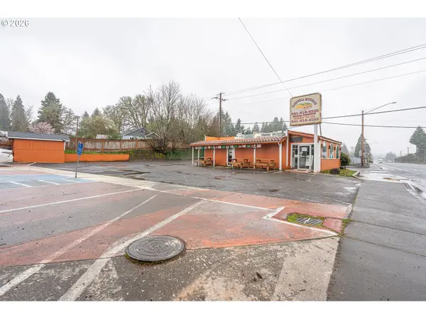 3103 HIGHWAY 20, Sweet Home, OR 97386