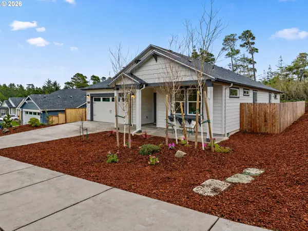 4764 STONEFIELD CT, Florence, OR 97439