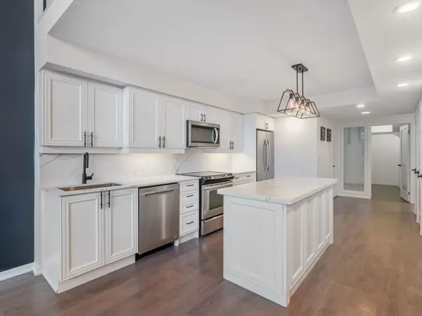 125 Western Battery RD #103, Toronto C01, ON M6K 3R8