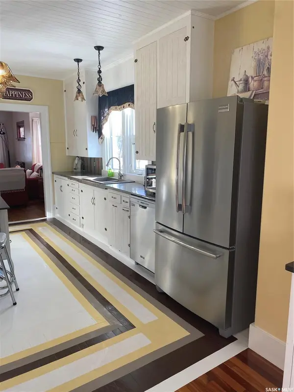 625 Centre STREET, Shaunavon, SK S0N 2M0