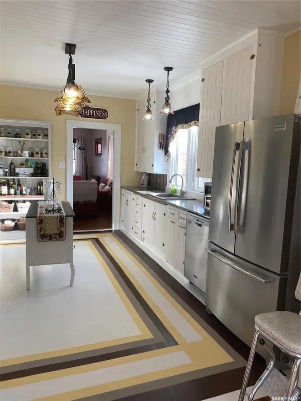 625 Centre STREET, Shaunavon, SK S0N 2M0