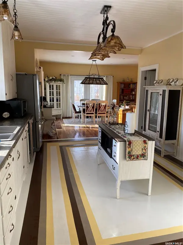 625 Centre STREET, Shaunavon, SK S0N 2M0