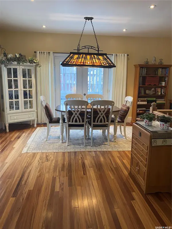 625 Centre STREET, Shaunavon, SK S0N 2M0