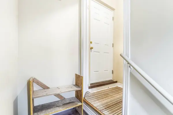 92 Maddybeth CRES #(Bsmnt), Brampton, ON L6Y 5R6