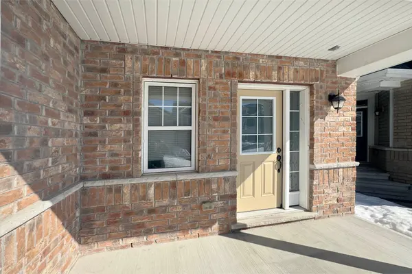 598 MALAHAT WAY, Kanata, ON K2V 0J7