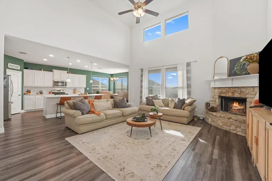 3725 Ranchers Ridge, Krum, TX 76249