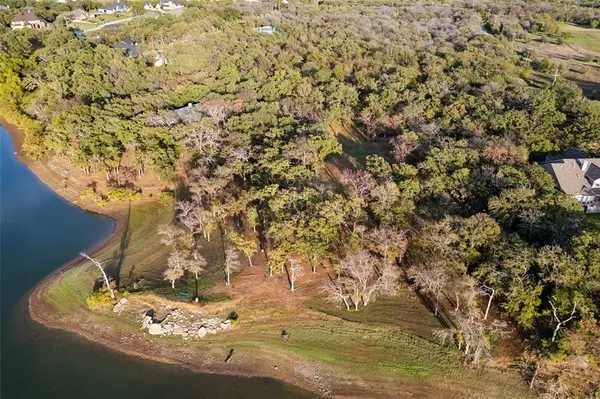 350 W Dickson Lane, Oak Point, TX 75068