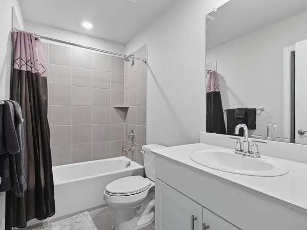 3304 Kingsgarden Road, Denton, TX 76207