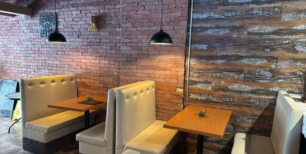 791 King ST W, Toronto C01, ON M5V 1N4